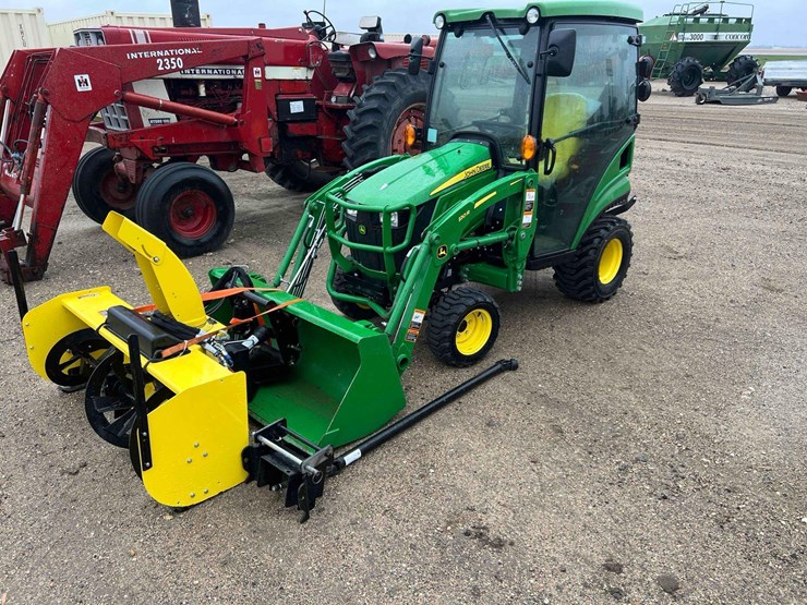 john-deere-1025r-image-1