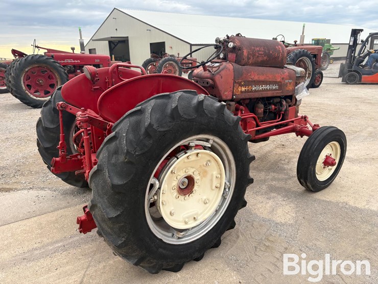 1956-international-350-image-5