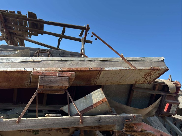 holt-36-combine-harvester-image-35