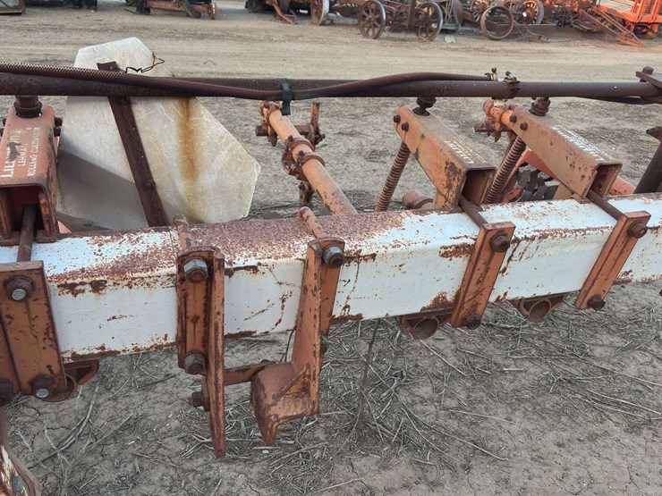 4-row-cultivator-image-22