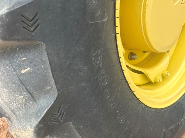 john-deere-7130-image-21