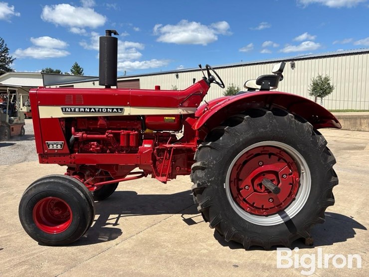 1967-international-856-image-8