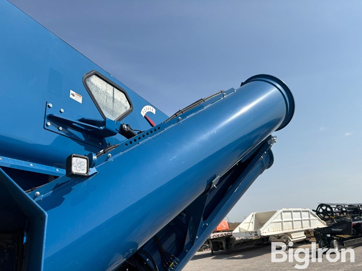 2024-kinze-1421-grain-cart-image-19