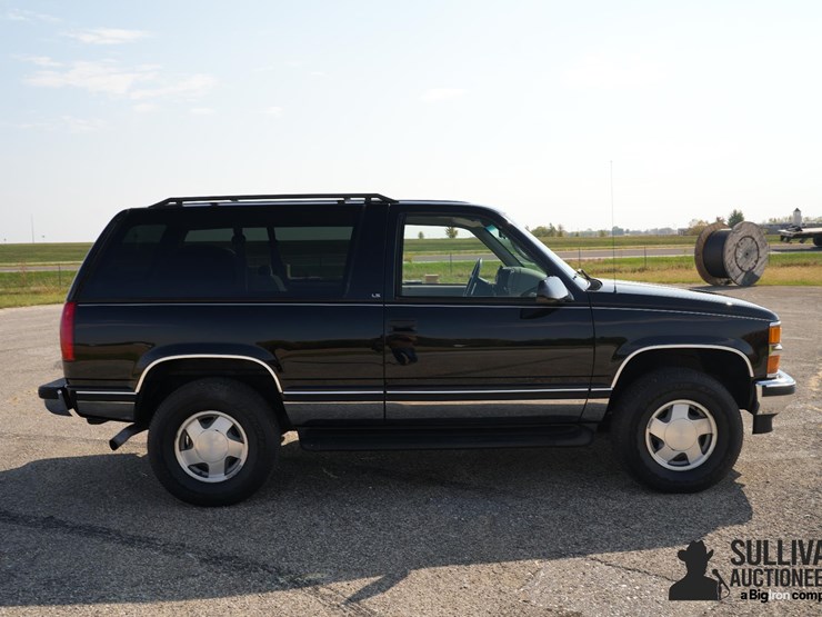 1996-chevrolet-tahoe-image-4