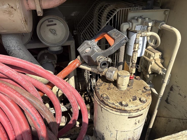 ingersoll-rand-185-image-10