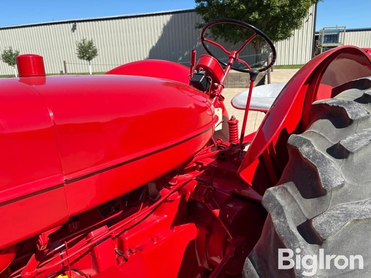 1950-international-w9-image-11