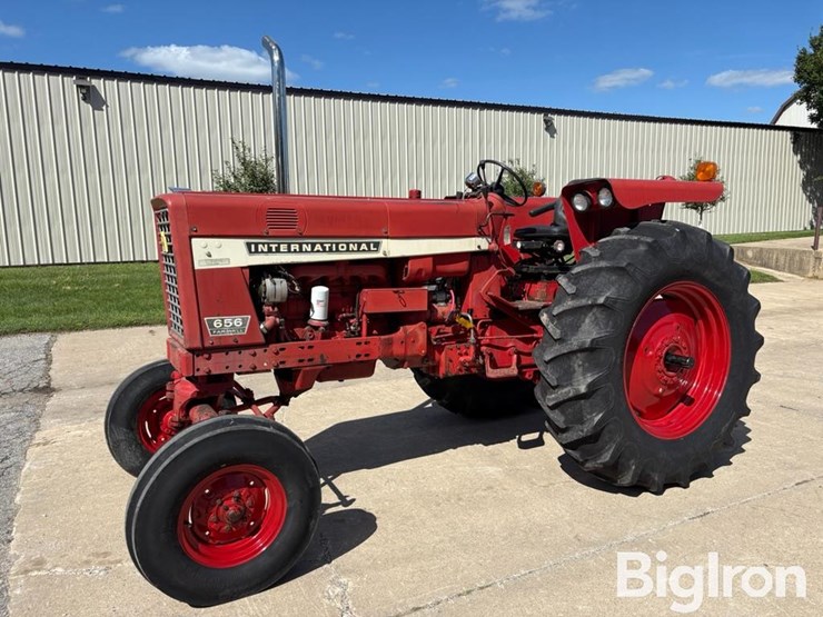 1971-international-656-image-1