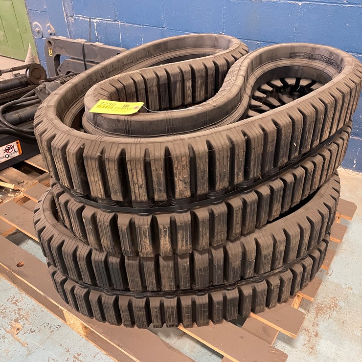 #7239 • McLaren NextGen TDF Super Series 320x86x50 Skid Steer Tracks