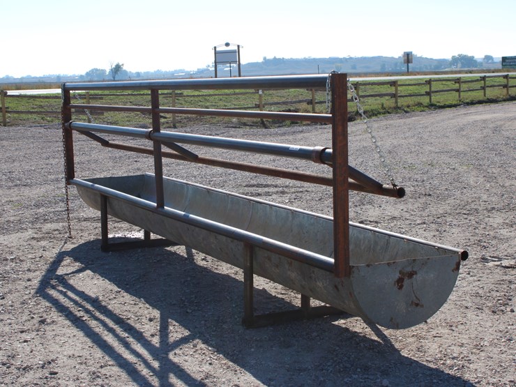 #4094-•-#4094-adjustable-fence-line-bunks-image-4