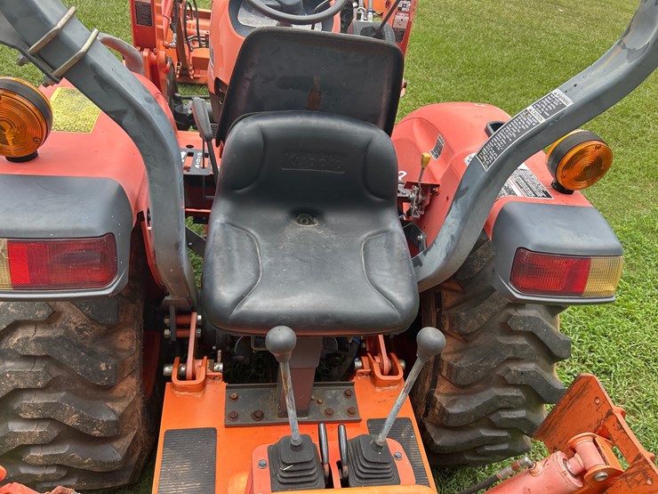 kubota-l3200-image-13