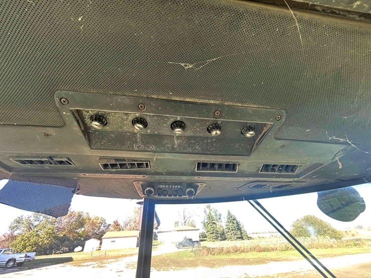 john-deere-4430-image-26