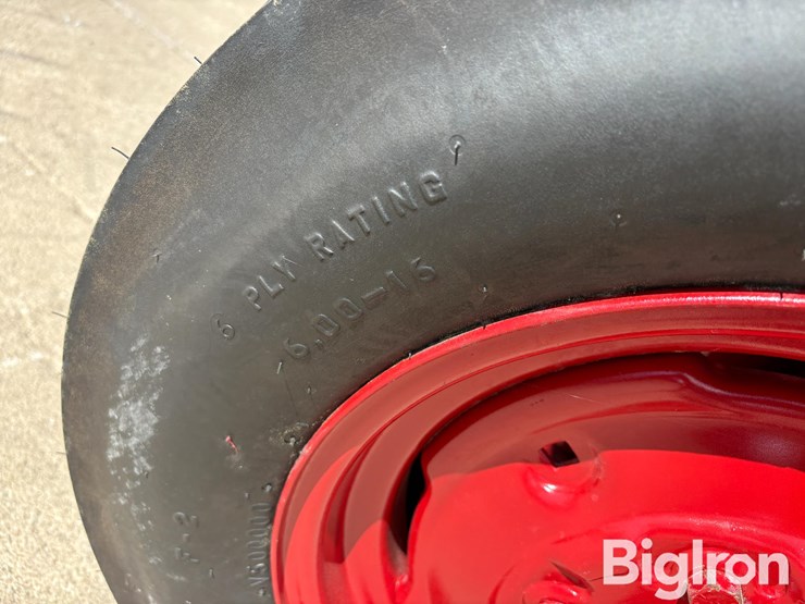 1959-case-ih-560-image-11