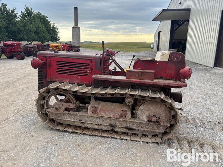 1947-international-td6-image-8