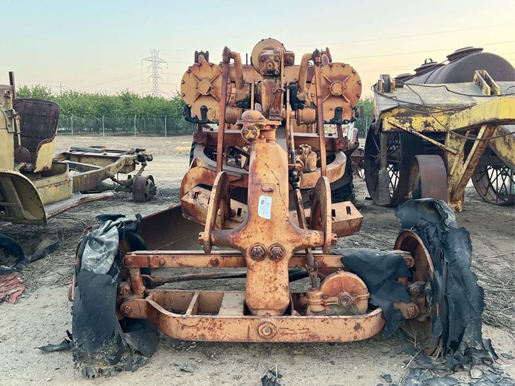 adams-road-grader-image-2