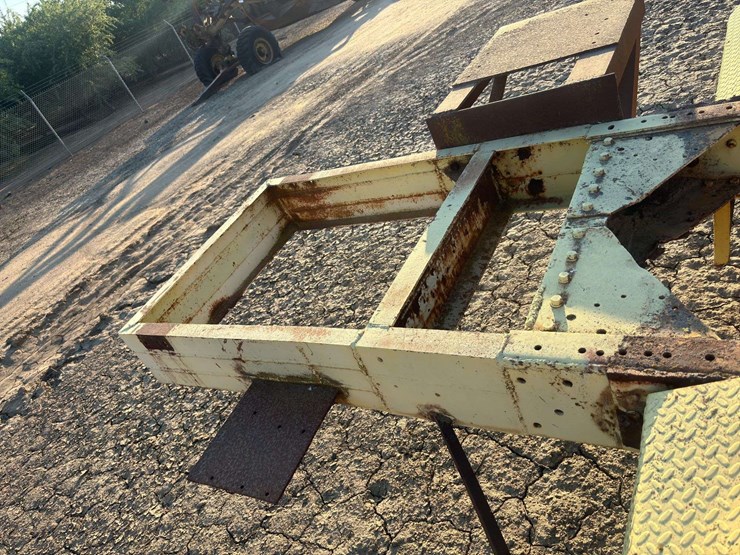 autocar-semi-image-37