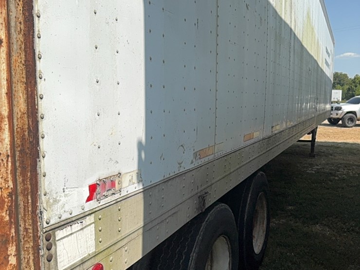 1986-great-dane-trailer-image-10