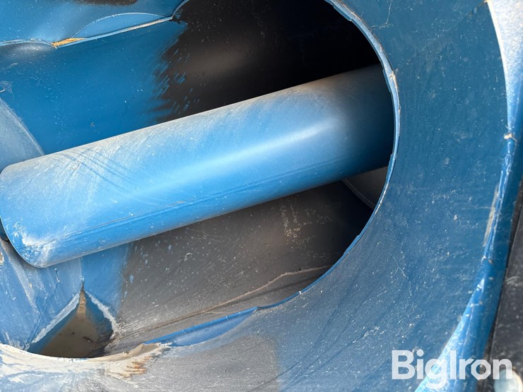 2024-kinze-1421-grain-cart-image-20