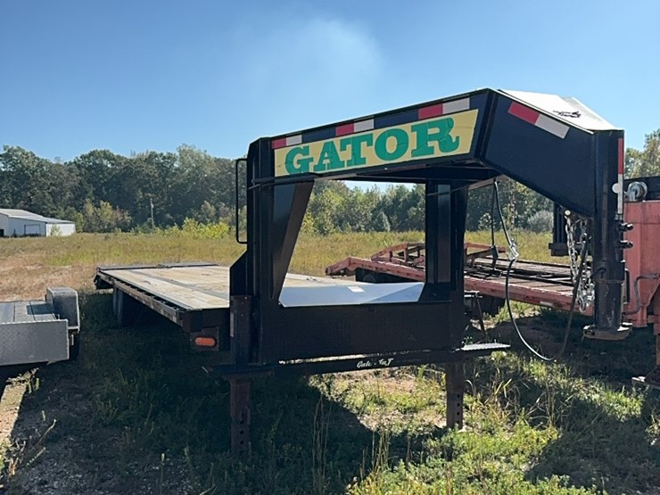 gator-gooseneck-30+5-foot-image-1