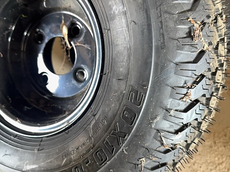 new-pair-of-20x10-8-tire-with-4-lug-wheel-image-2