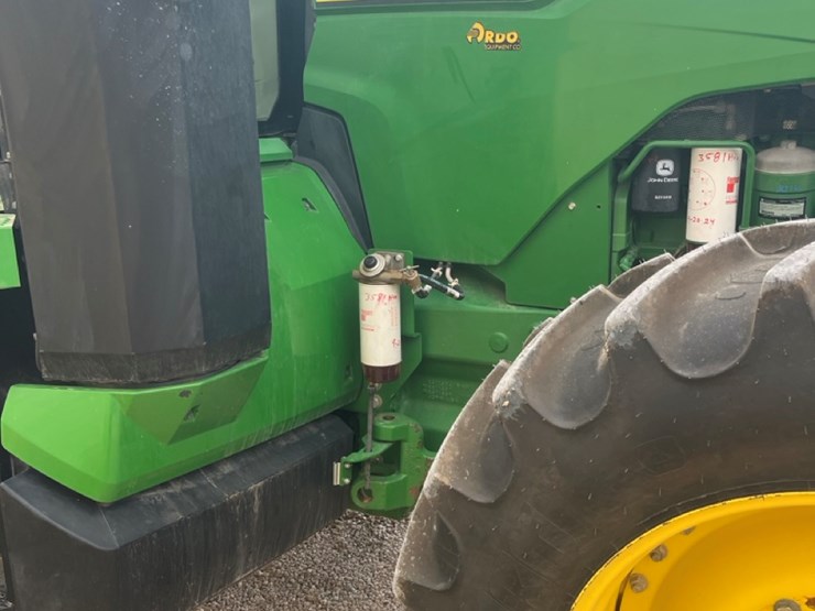 john-deere-8r-310-image-14
