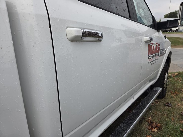 2017-dodge-ram-3500-image-20