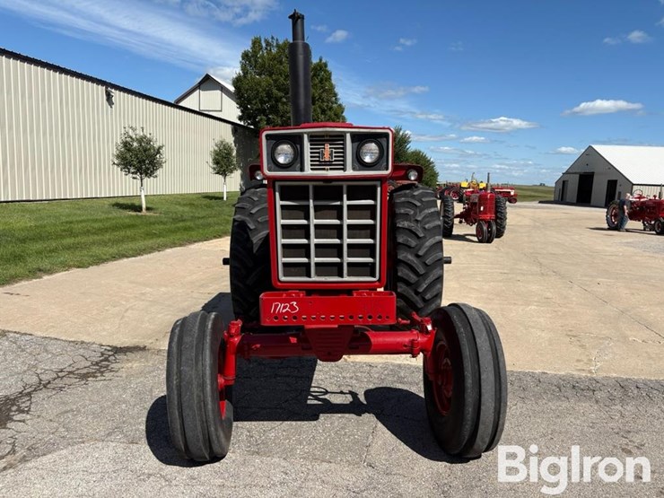 1972-international-1066-image-2