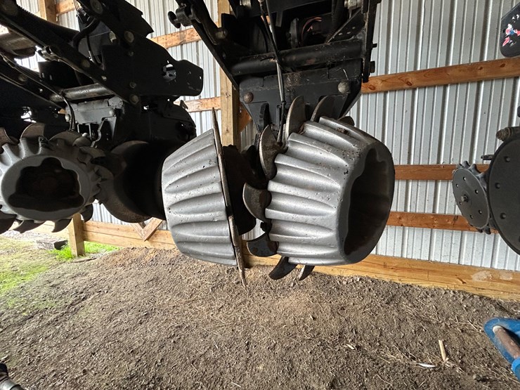 2010-kinze-3660-image-15