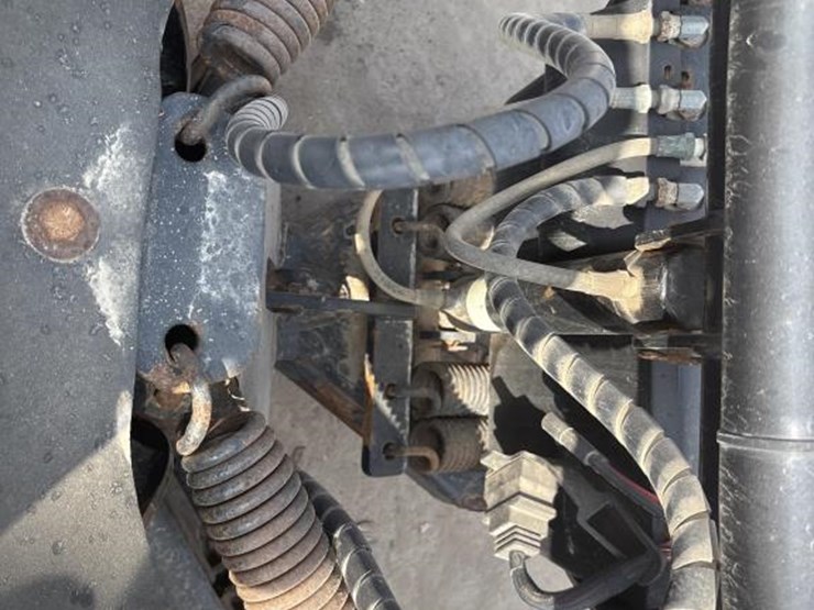 #5032-•-boss-power-v-dxt-smart-shield-truck-v-plow-image-5