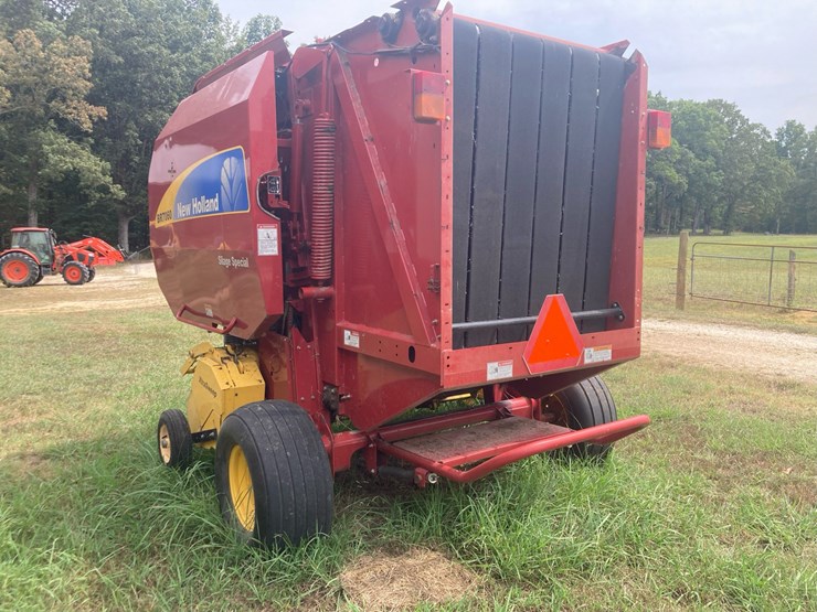 new-holland-br7060-image-6