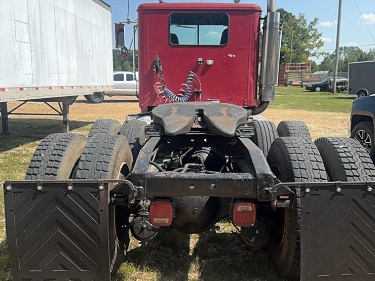international-eagle-with-cummins-image-12