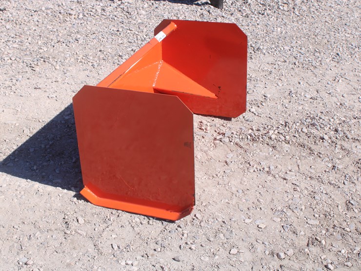 #4038-•-mini-skid-36-inch-snow-pusher-image-3