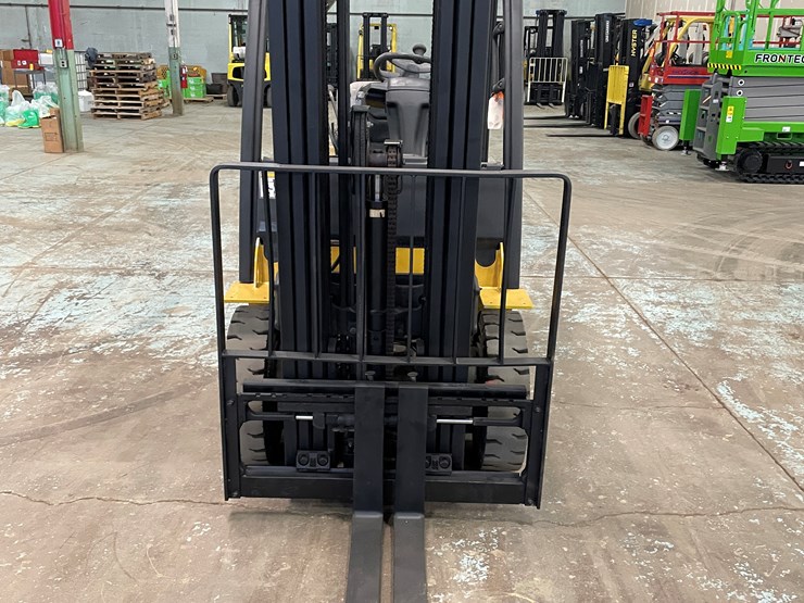 2009-yale-glp050-image-2