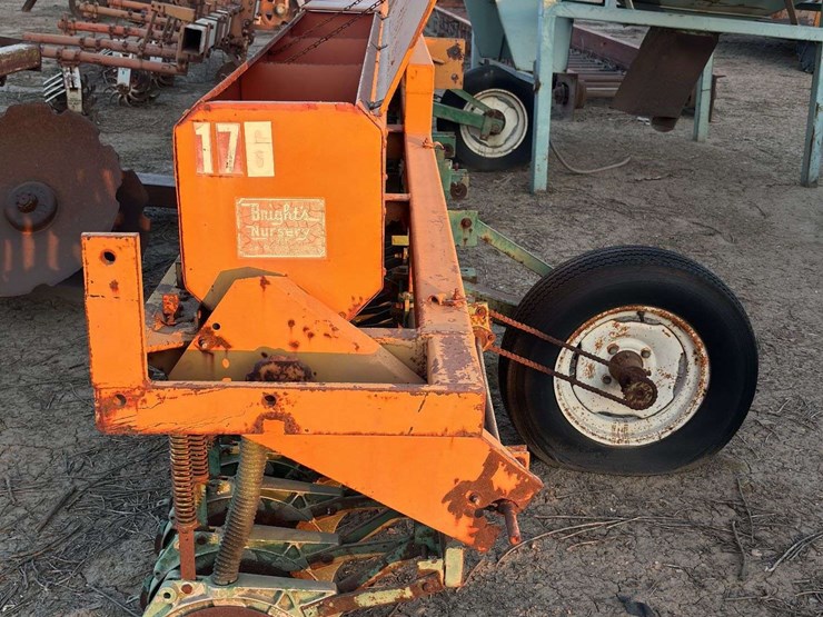 brillion-grain-drill-image-2