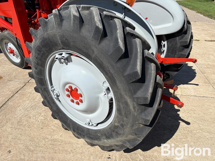 1958-ford-901-image-19