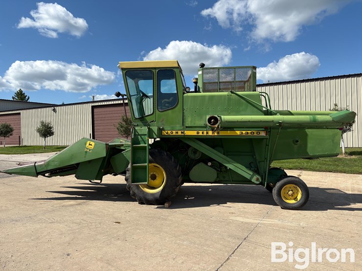 john-deere-3300-image-8