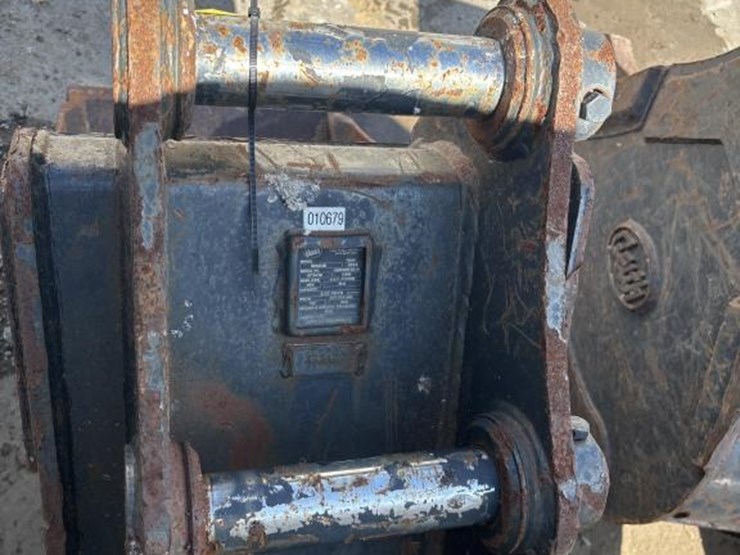 #5050-•-geith-mx6hd-approx-18"-smooth-lip-mini-bucket-image-4