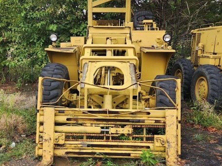 1973-athey-army-fork-lift-model:-artft-6-image-2