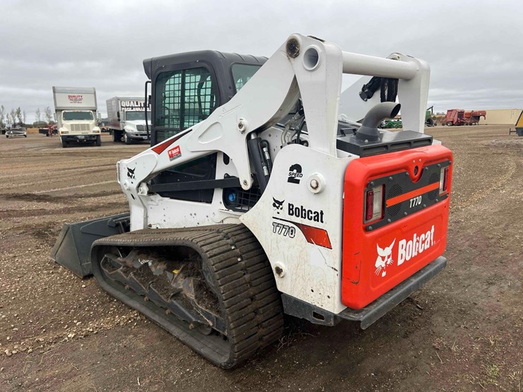 2021-bobcat-t770-image-7