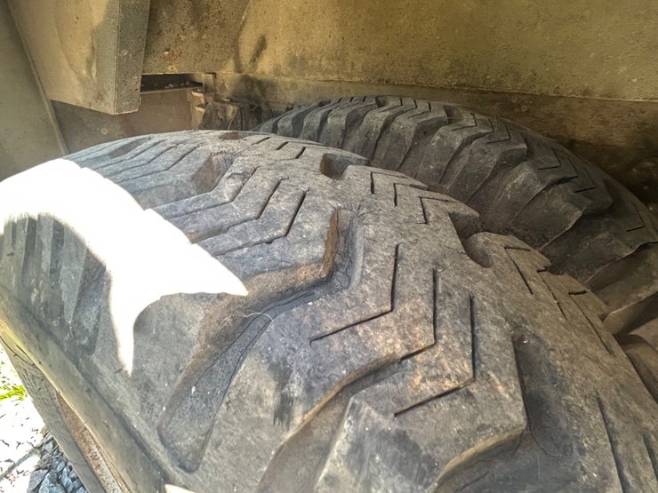 chevrolet-c65-image-25