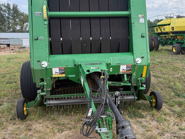 john-deere-560r-image-7