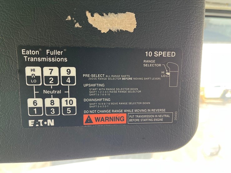 1998-volvo-semi-image-44