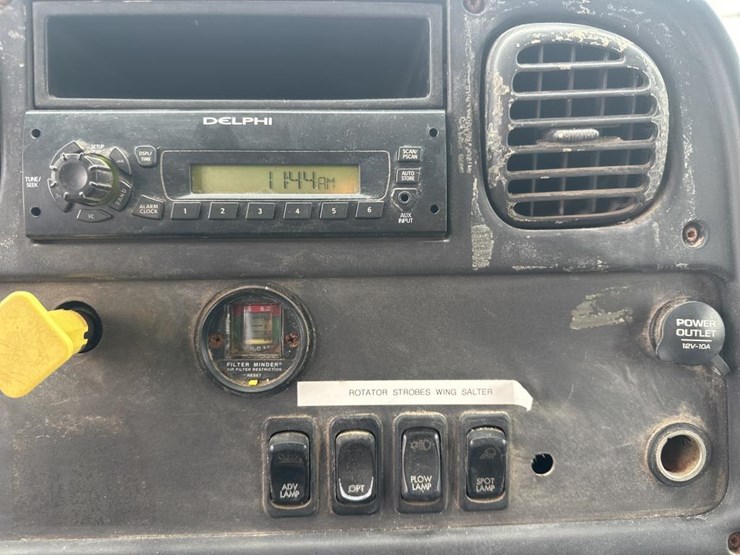 2004-caterpillar-3126-image-49