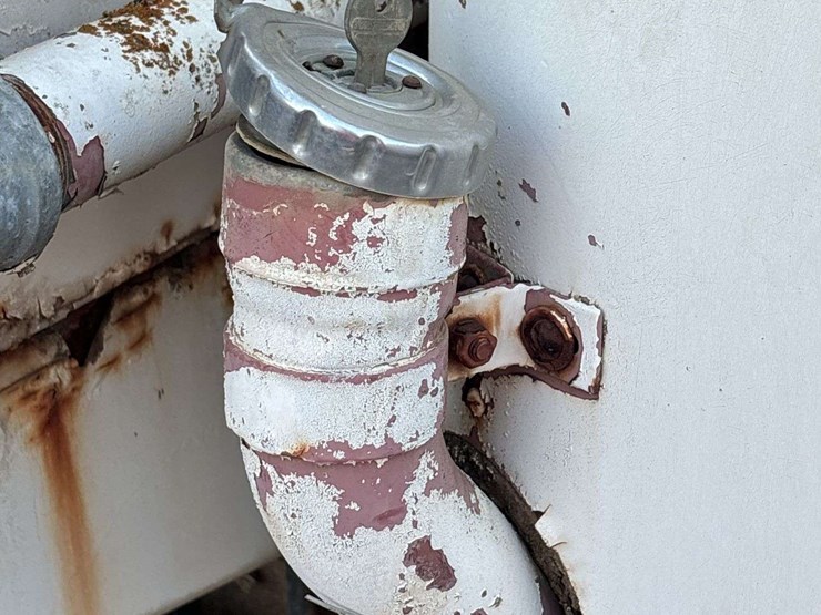 tender-truck-image-41