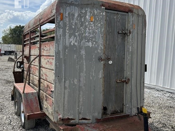 stock-trailer-15'-image-6