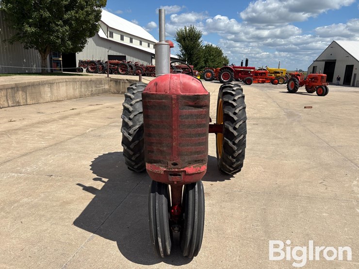 1949-massey-ferguson-44-image-2