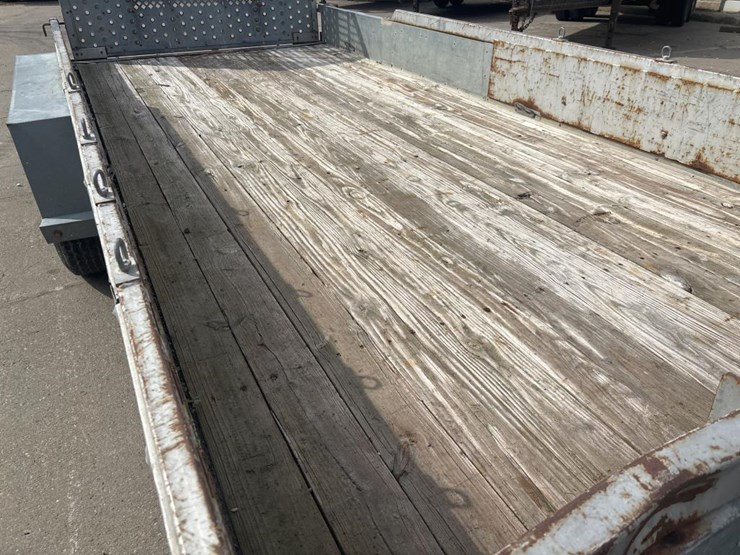 #5074-•-2017-sure-track-aluminum-16'-utility-trailer-image-9