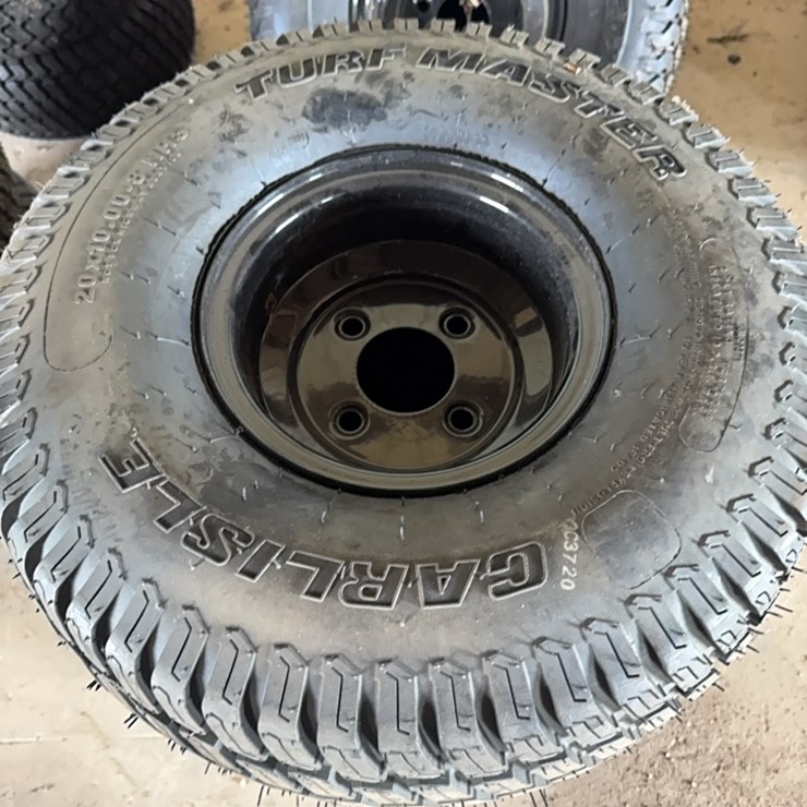 new Pair of 20x10-8 Tire With 4 Lug Wheel