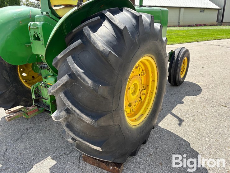 1964-john-deere-600-image-14