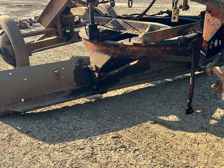 mccormick-road-grader-image-29