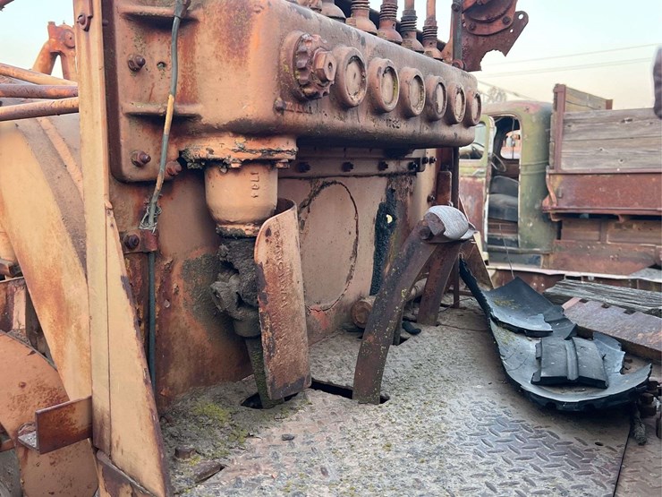 adams-road-grader-image-20